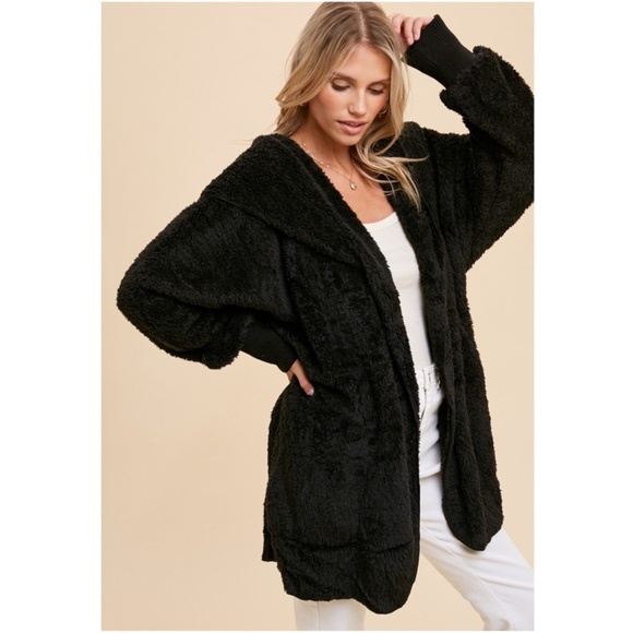 Cozy Black oversized Open Front Hoodie Teddy Jacket - Picture 3 of 11